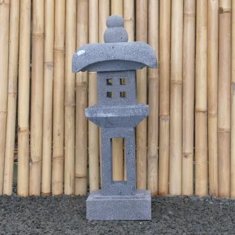 Japanese style Garden Lantern, made from Andesit Stone. Multipart. 75 cm Height, Roof is 30 cm width. 